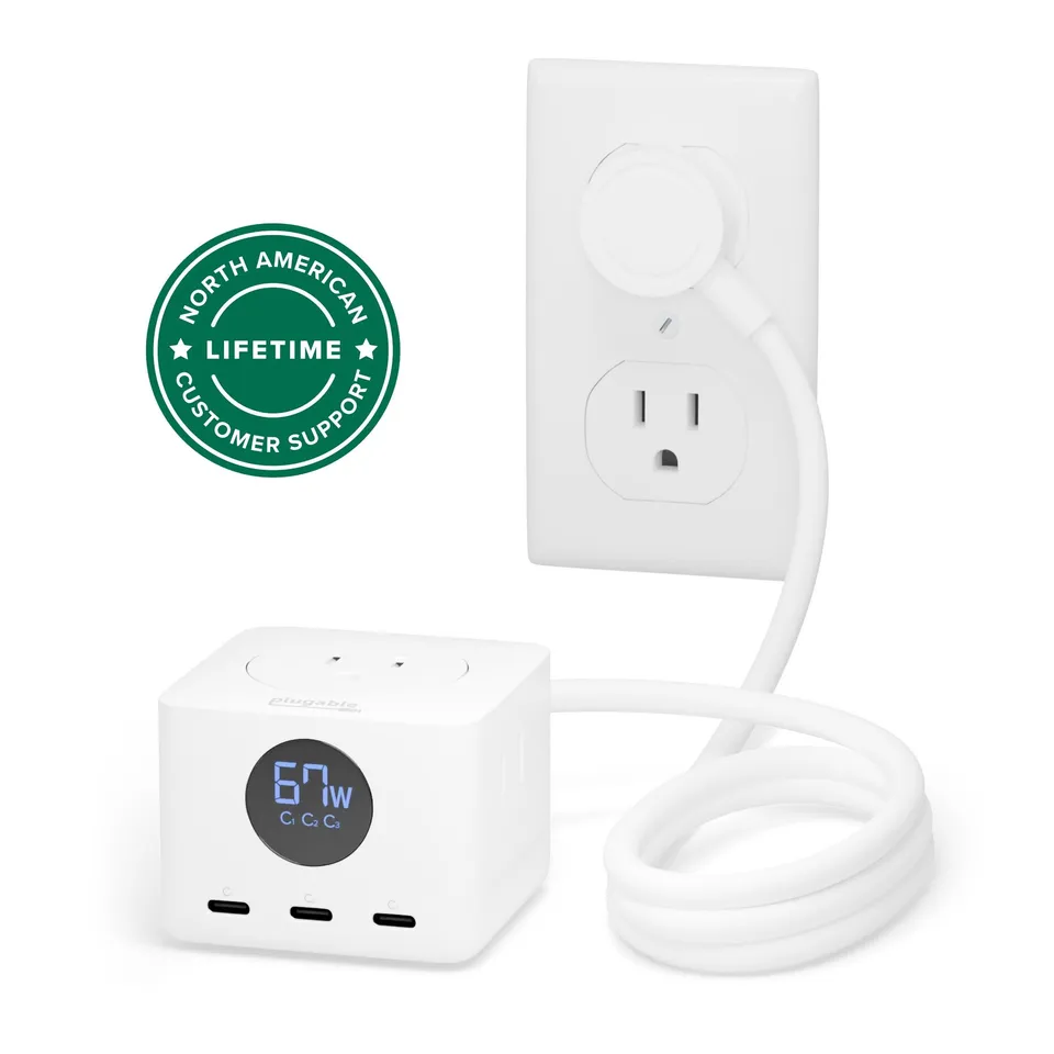 plugable-ps3-meter3-67w-usb-c-charging-station-with-power-meter-and-3-outlets image 1