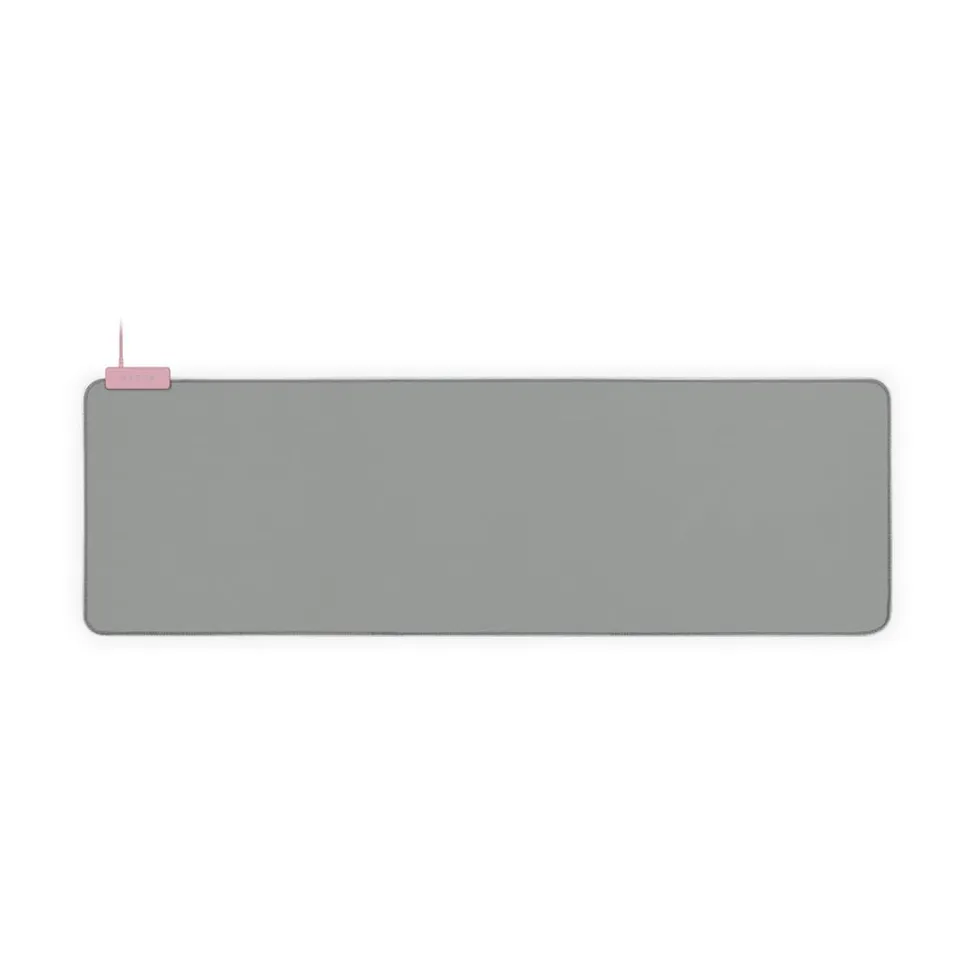razer-goliathus-extended-chroma-gaming-mouse-pad-soft-cloth-chroma-rgb-lighting- image 1