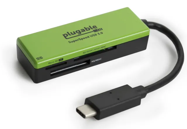 plugable-usb-c-flash-memory-card-reader-sd-microsd-uhs-i image 1