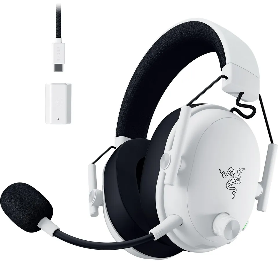 razer-blackshark-v3-wireless-gaming-headset-for-pc-50mm-drivers-hyperspeed-thx-s image 1