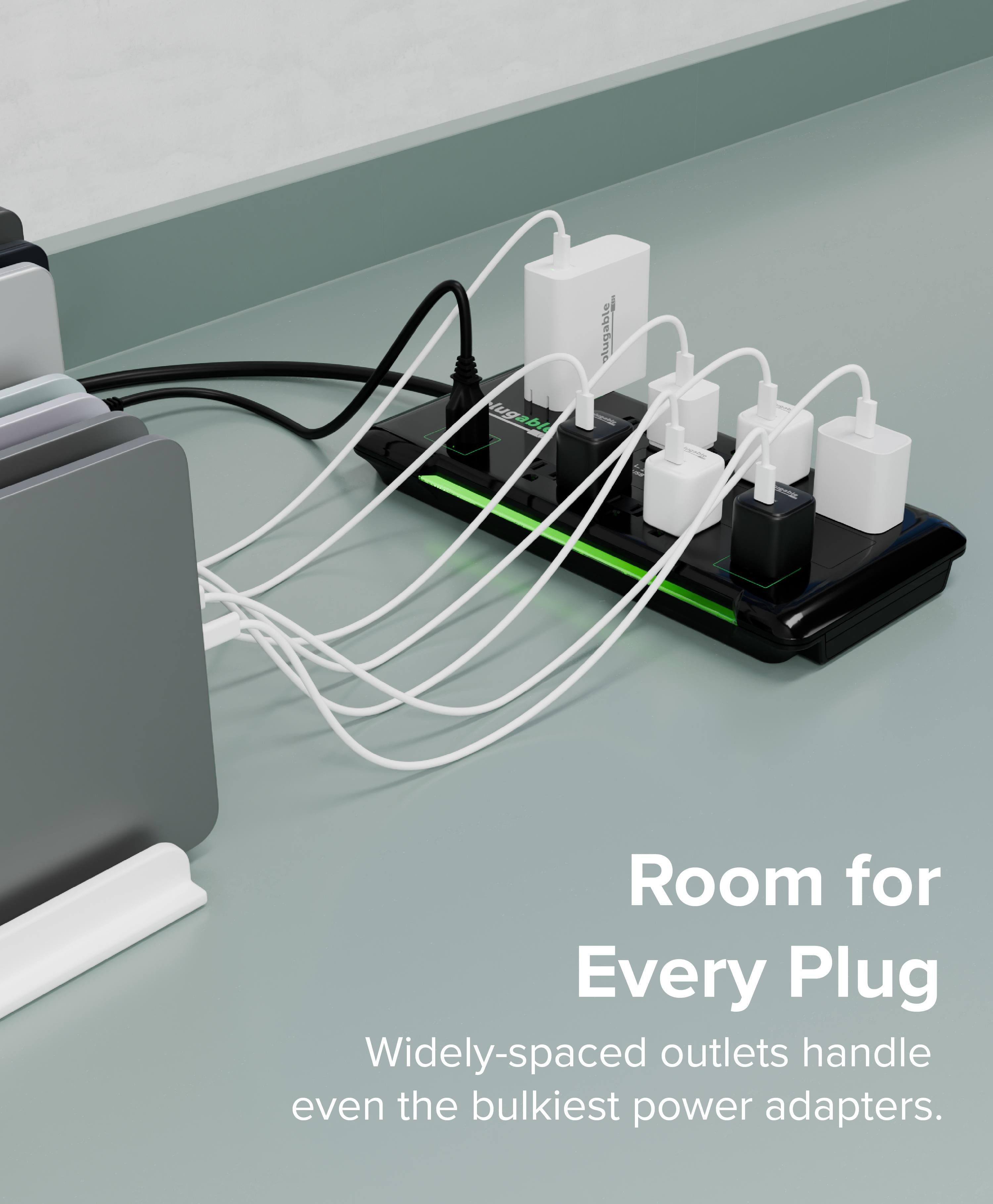 plugable-12-outlet-power-strip-with-2-port-usb-charger-6-ft-cord image 5