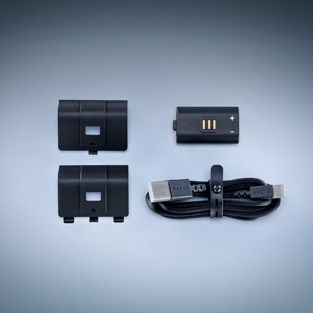 razer-universal-quick-charging-stand-for-xbox-series-x-s-magnetic-contact-system image 7