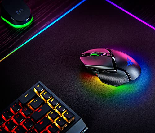 razer-wireless-charging-puck-for-basilisk-v3-pro-naga-v2-pro-cobra-pro-qi-compat image 7