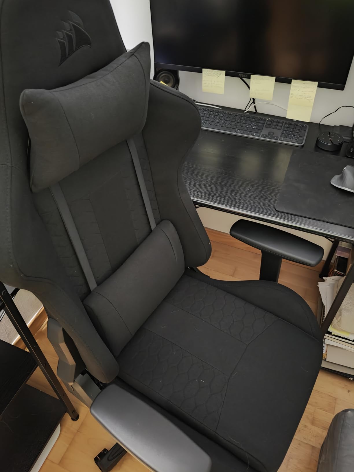 Great chair, but assembly was tricky