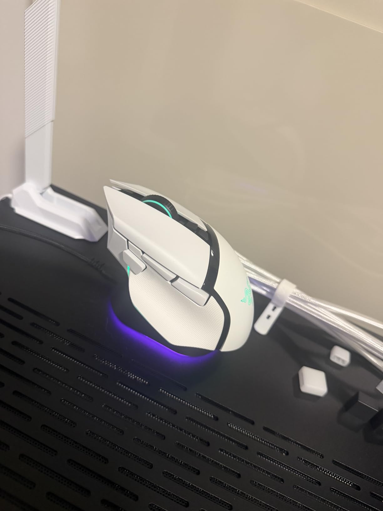 Great, but the cable is short