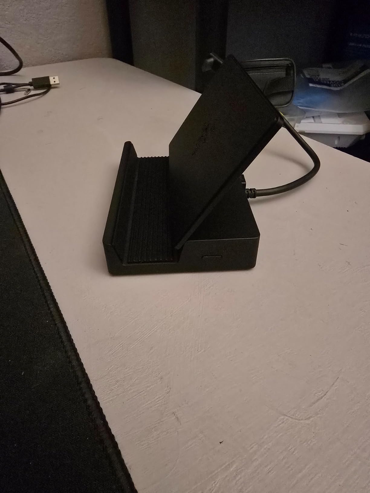 Average dock, premium price