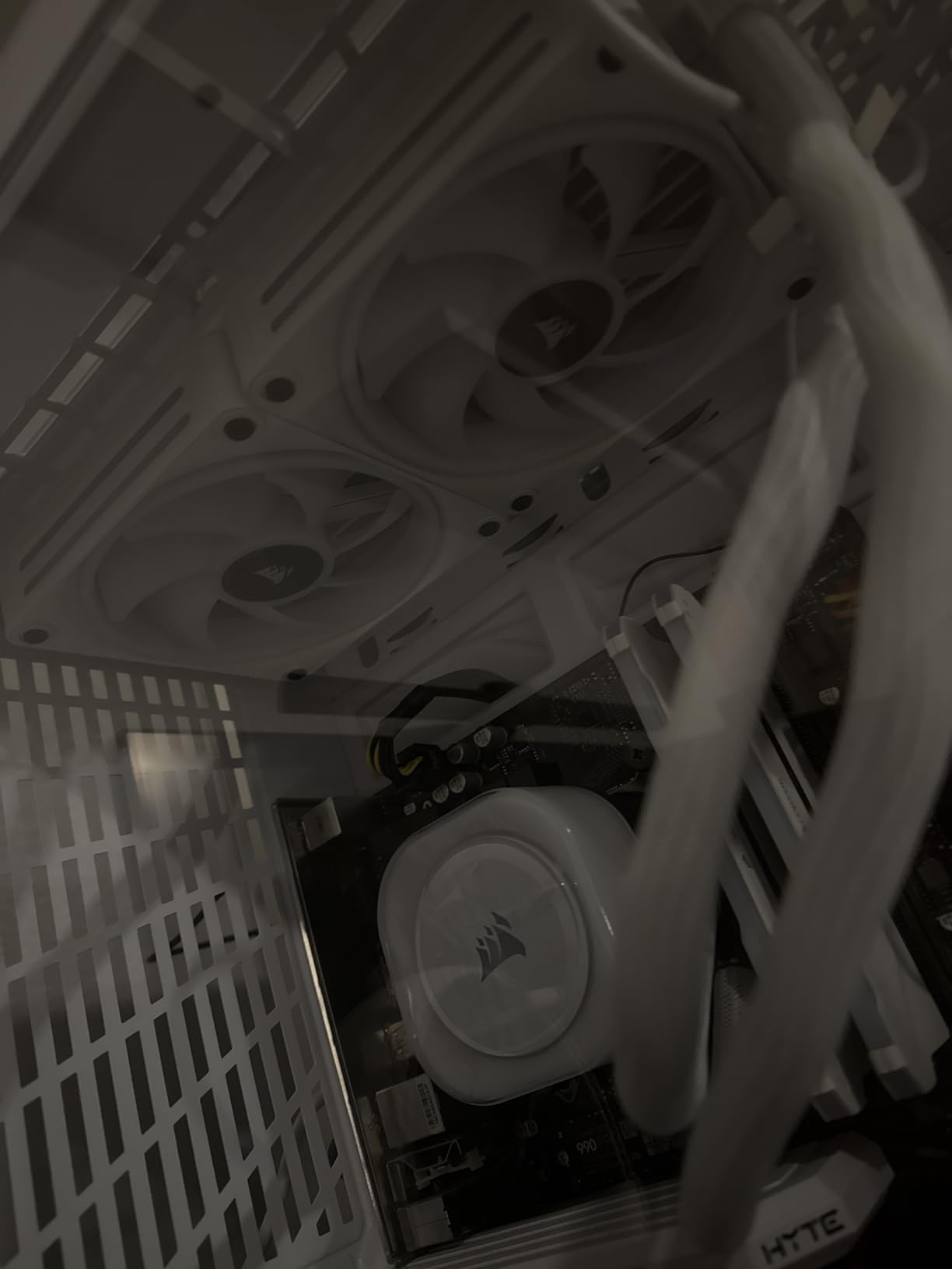 Great cooling, but not for small cases