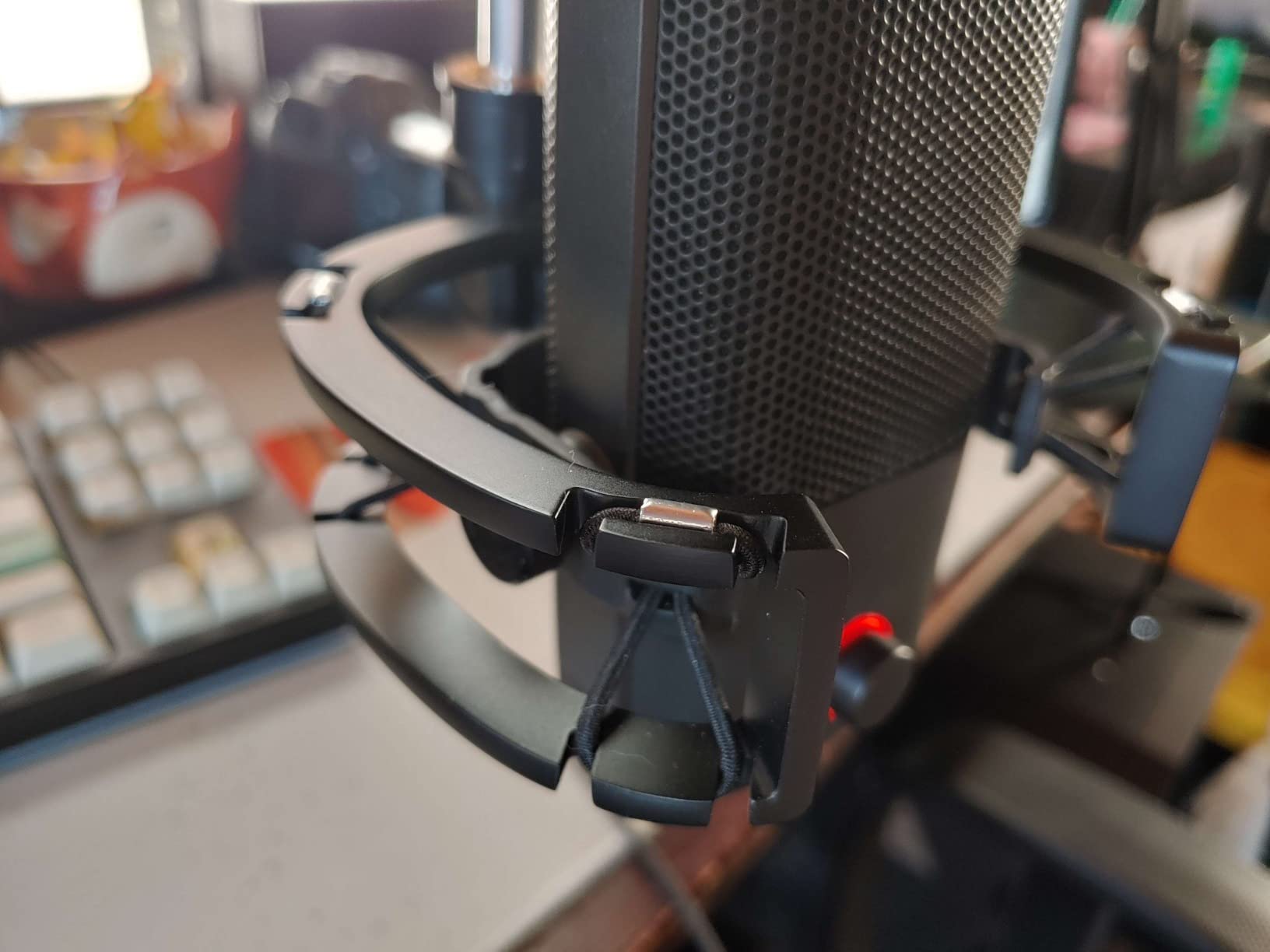 Great shock mount