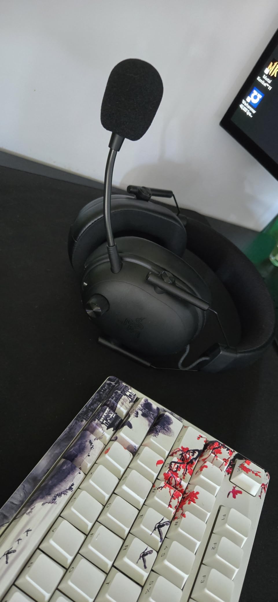 Clear mic and good battery