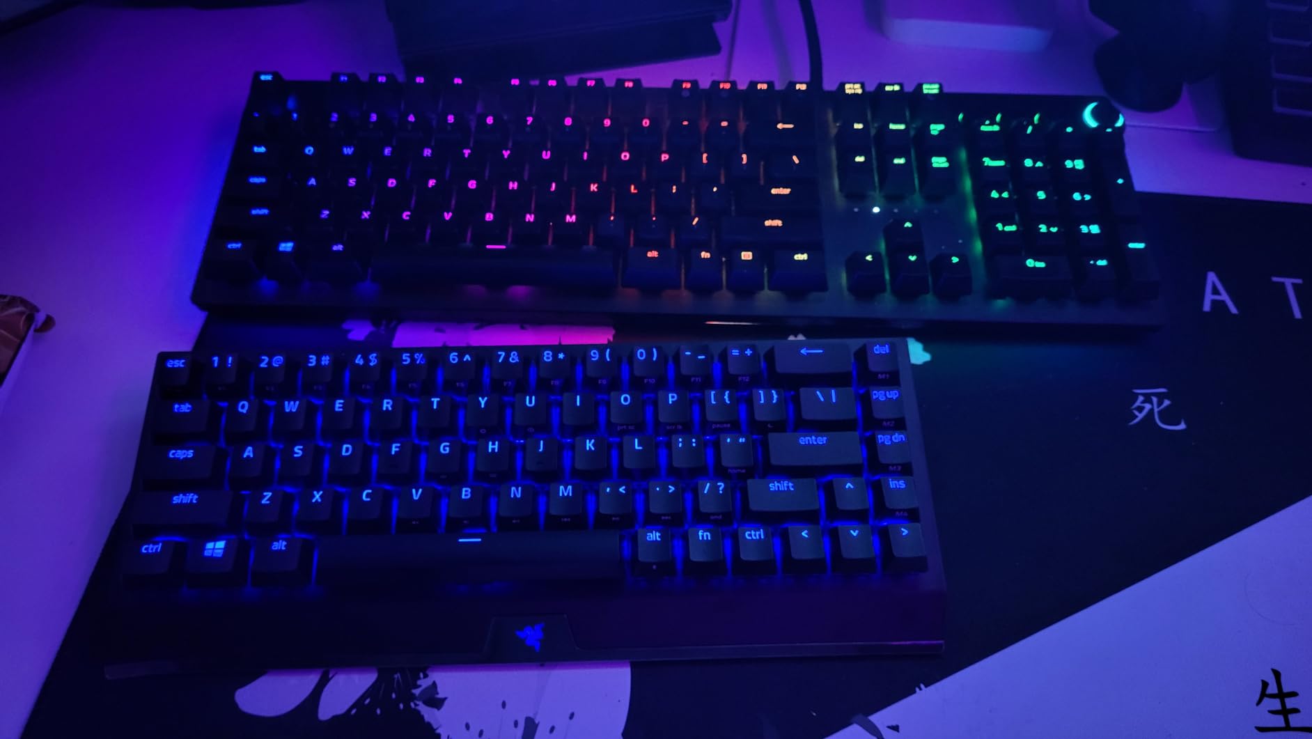 Great keyboard, but ugly lighting