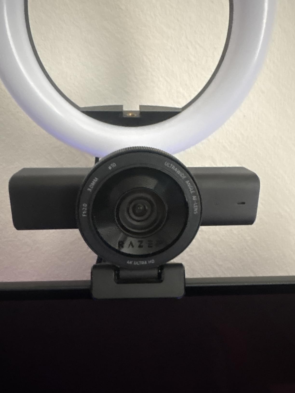 Great webcam, but plastic build