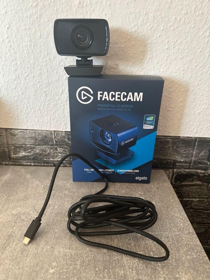 Professional quality webcam