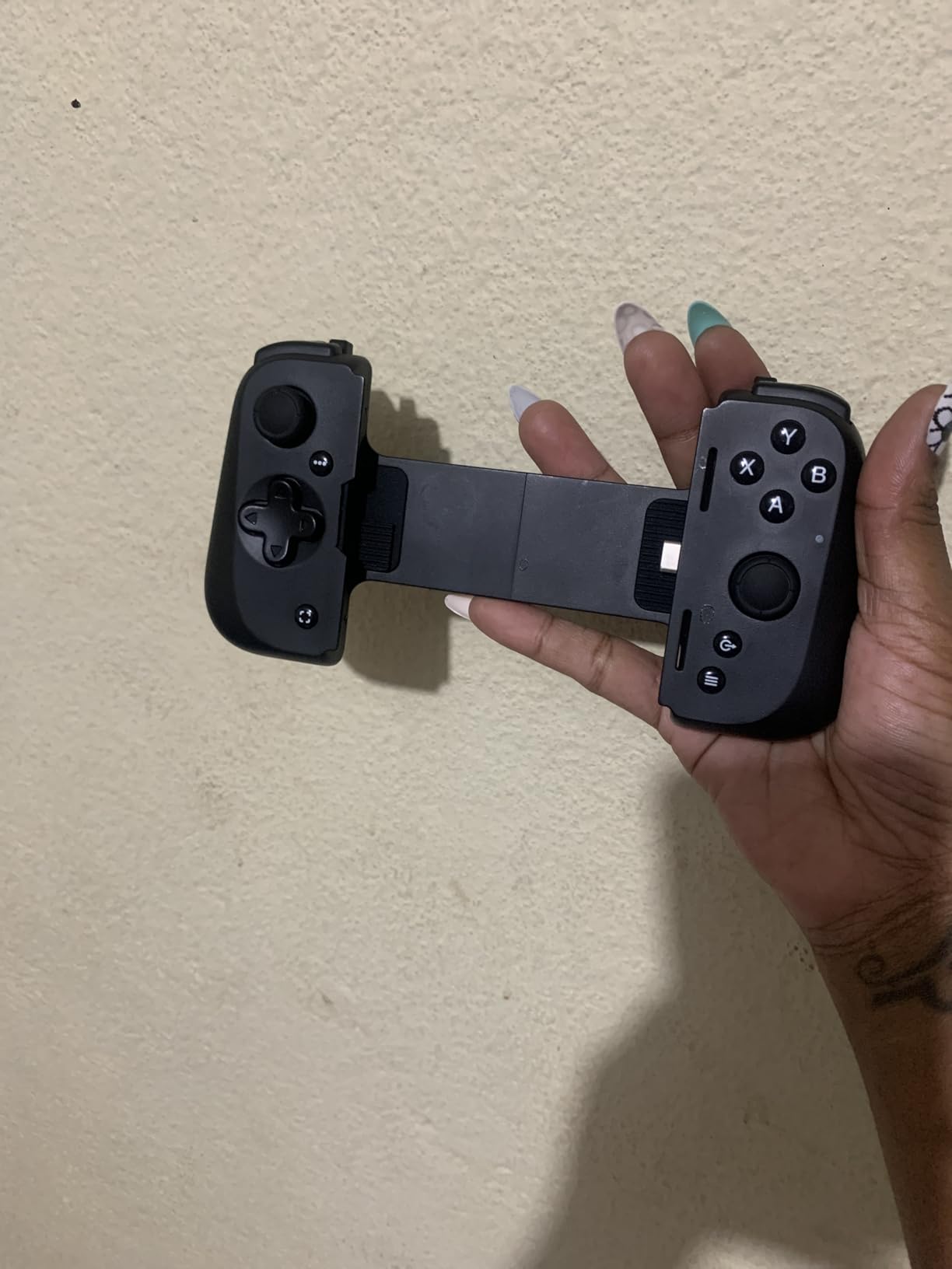 Feels like a Switch Pro controller
