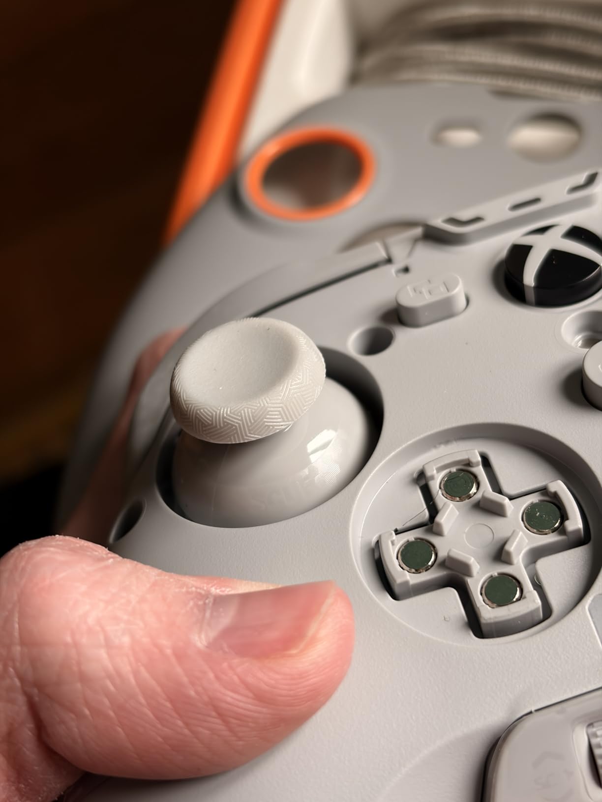 Great controller, but cable is short