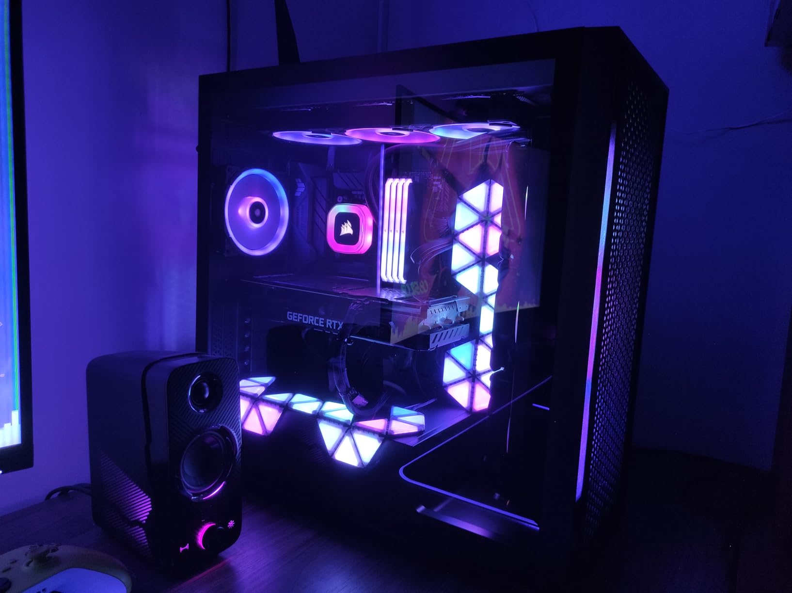 iCUE makes it shine