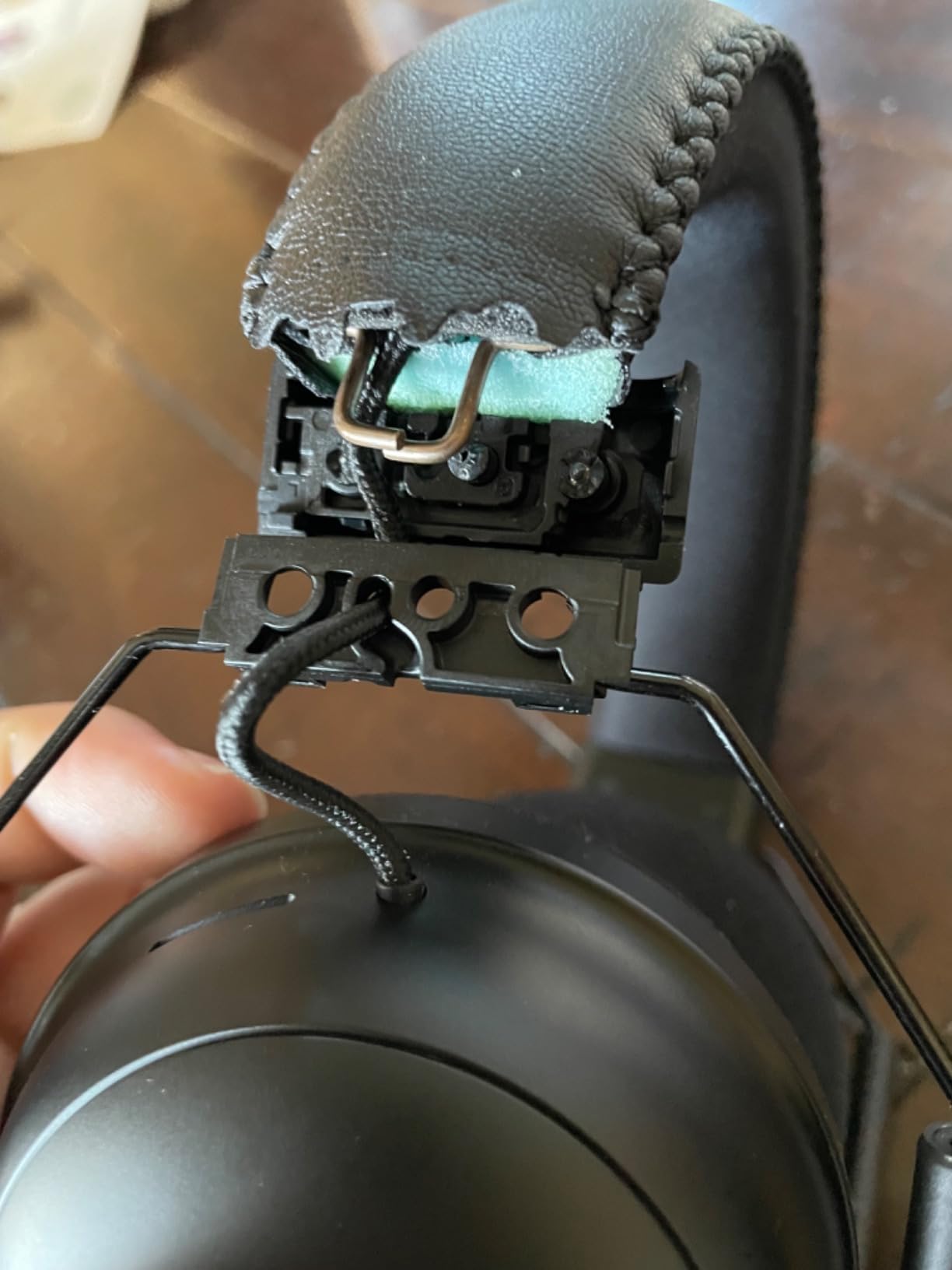 Decent headset, but mic could be better