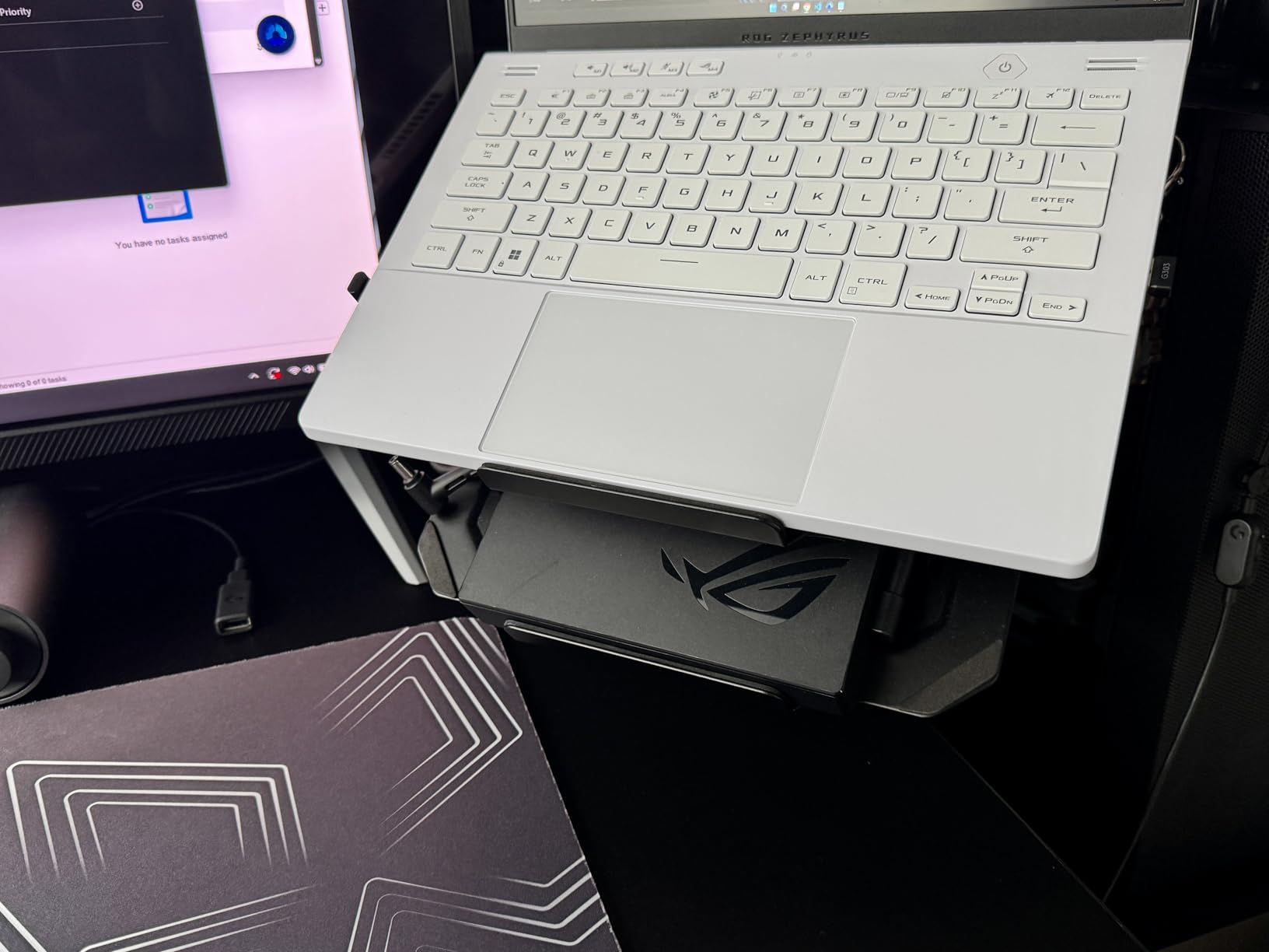 Sturdy and smooth, easily the best desk I've owned