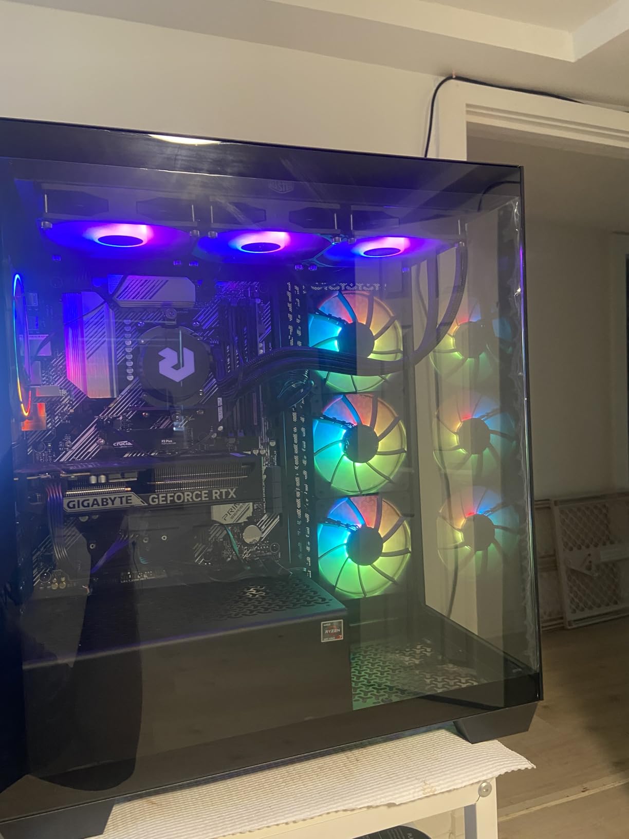 Showcase piece