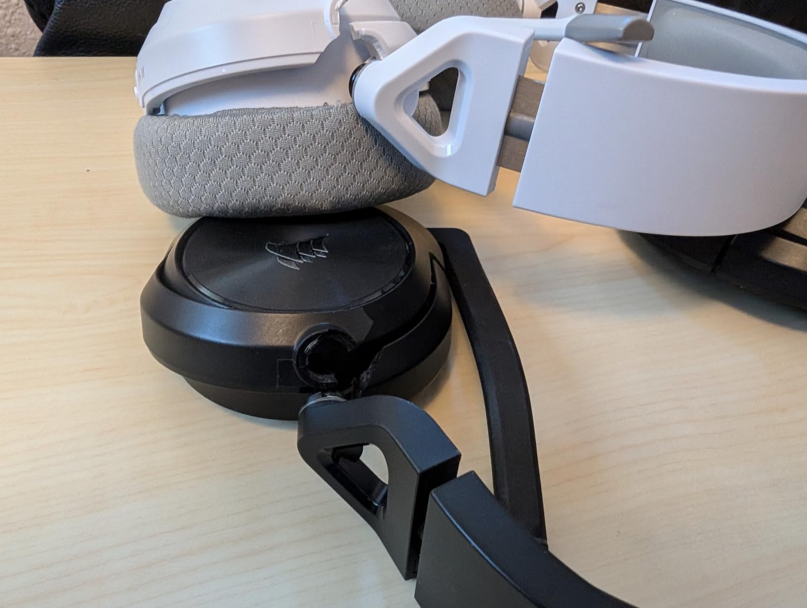 Good, but the earcups trap heat