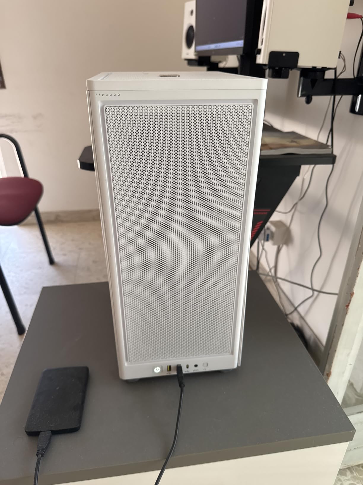 Good airflow, but limited space