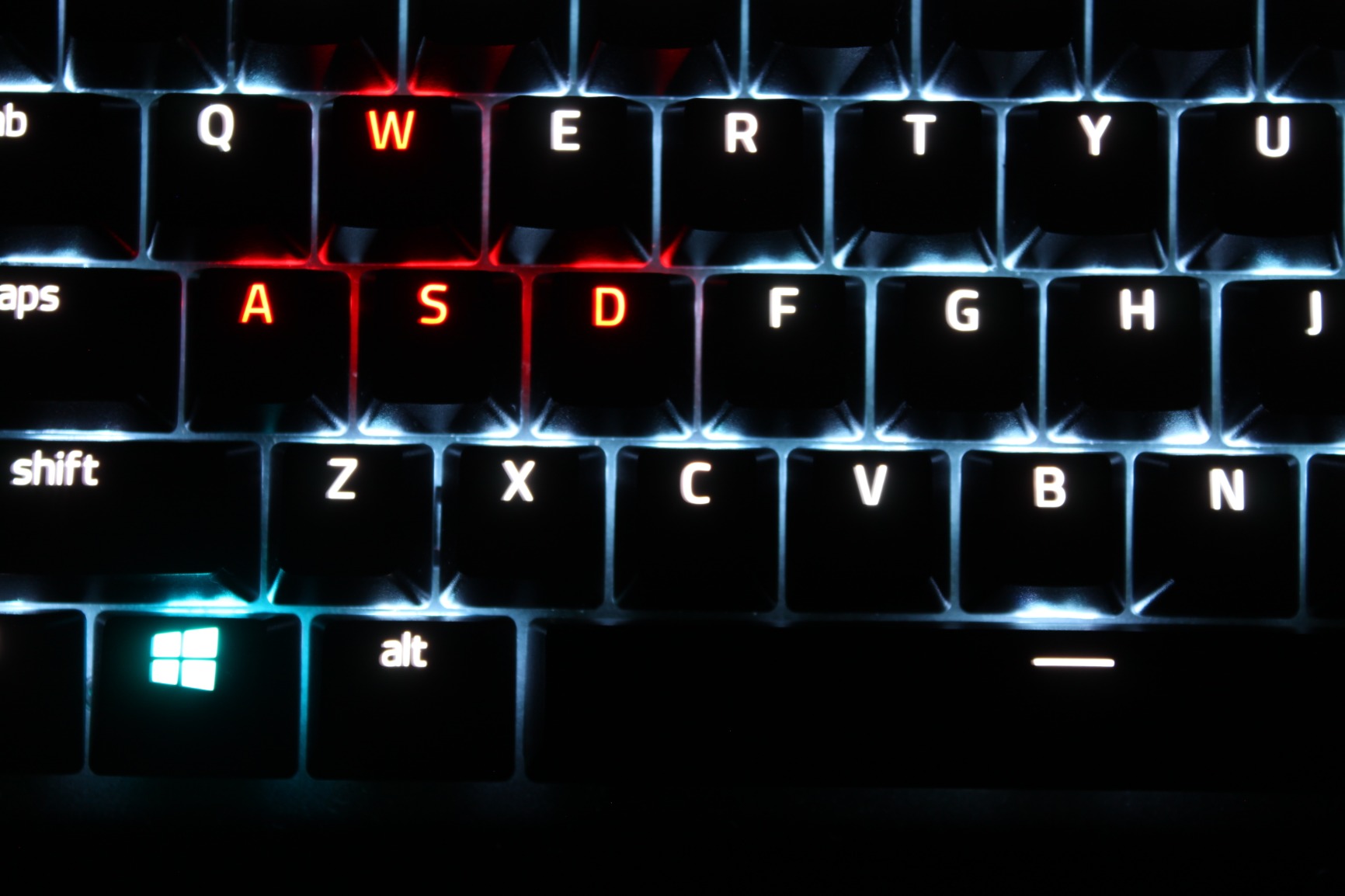 Excellent build, awesome lighting