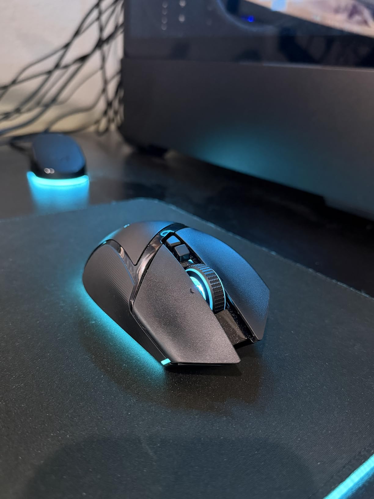 Very good, but side buttons are small