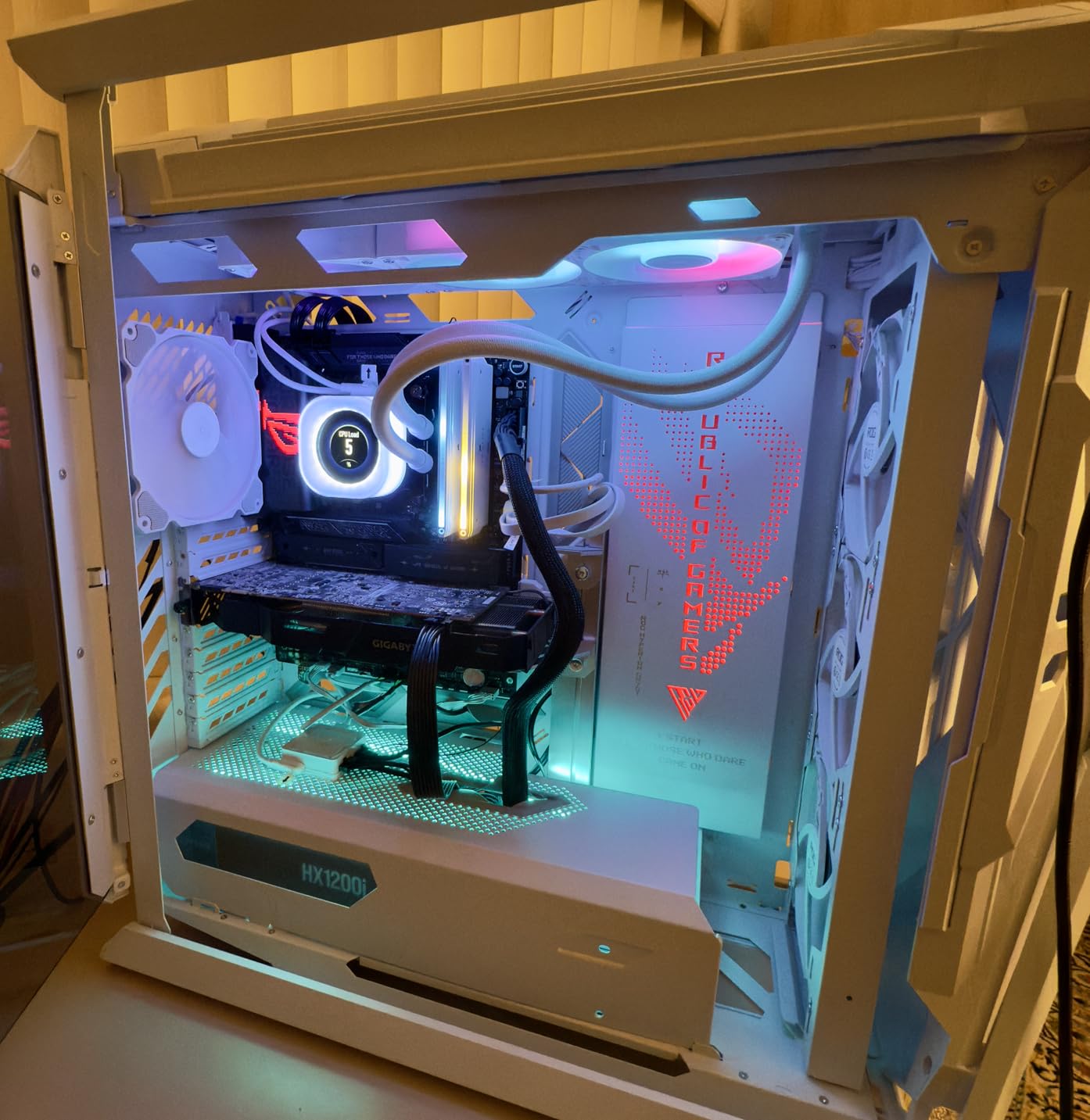 Excellent RGB, easy setup