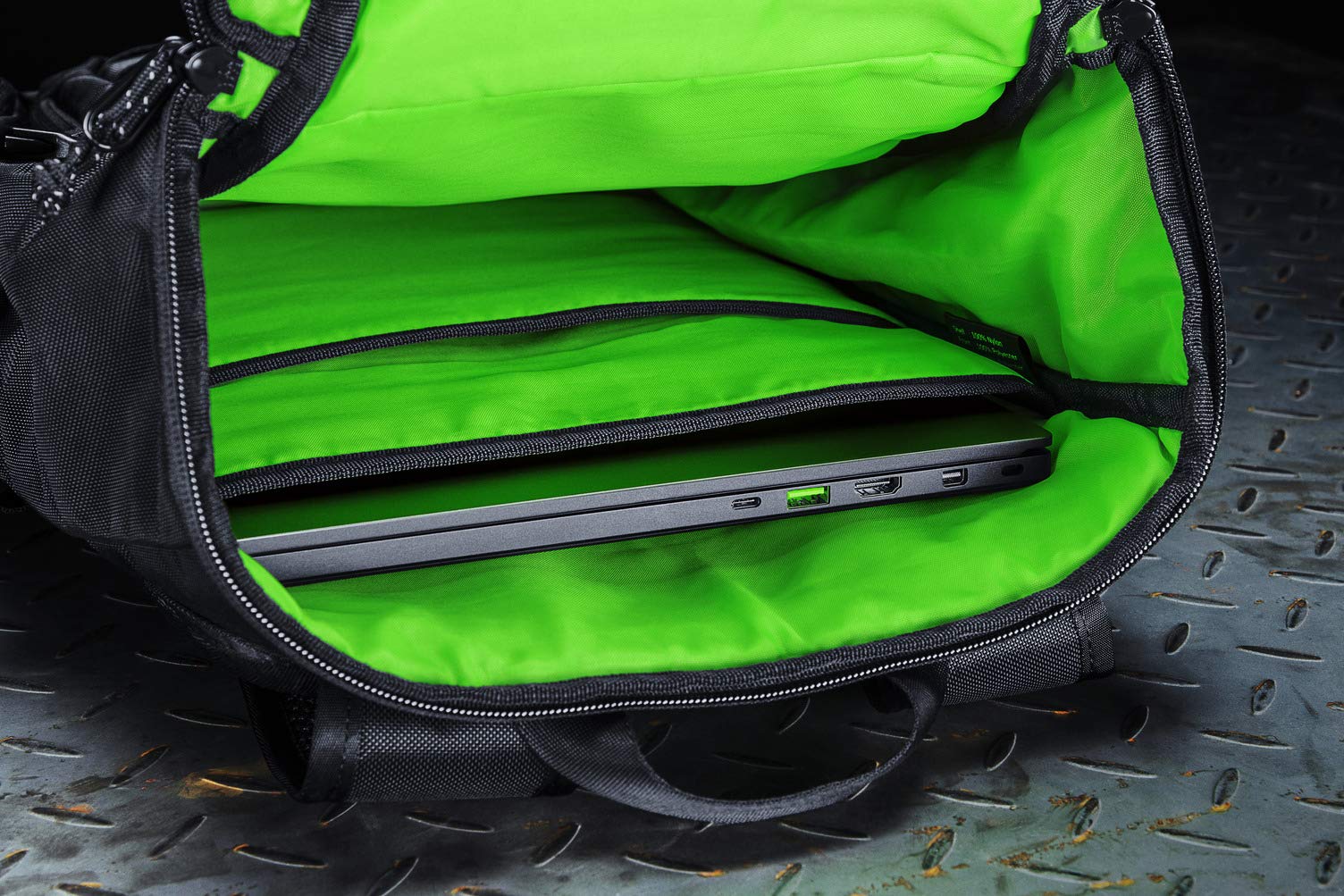 razer-tactical-v2-15-laptop-backpack-tear-water-resistant-molle-black image 4