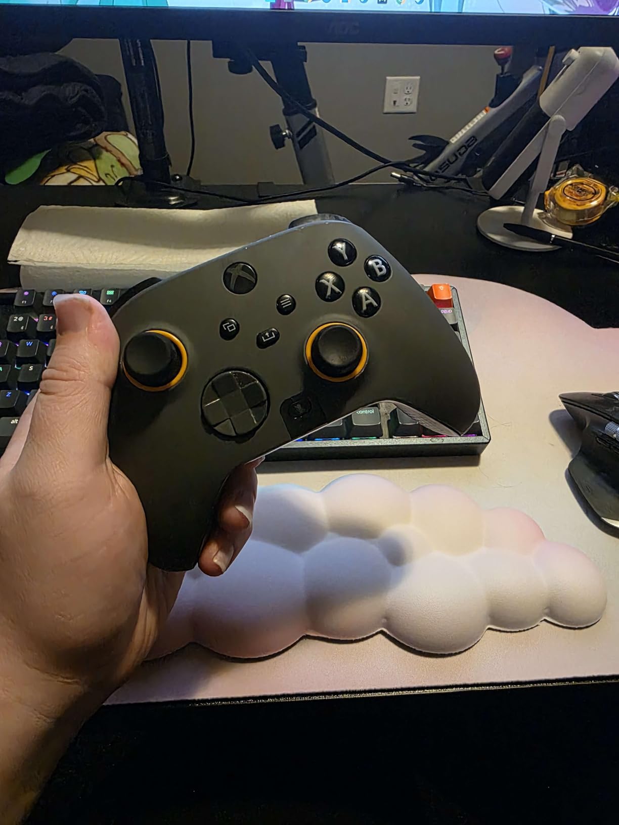 Great controller, but battery life could be better