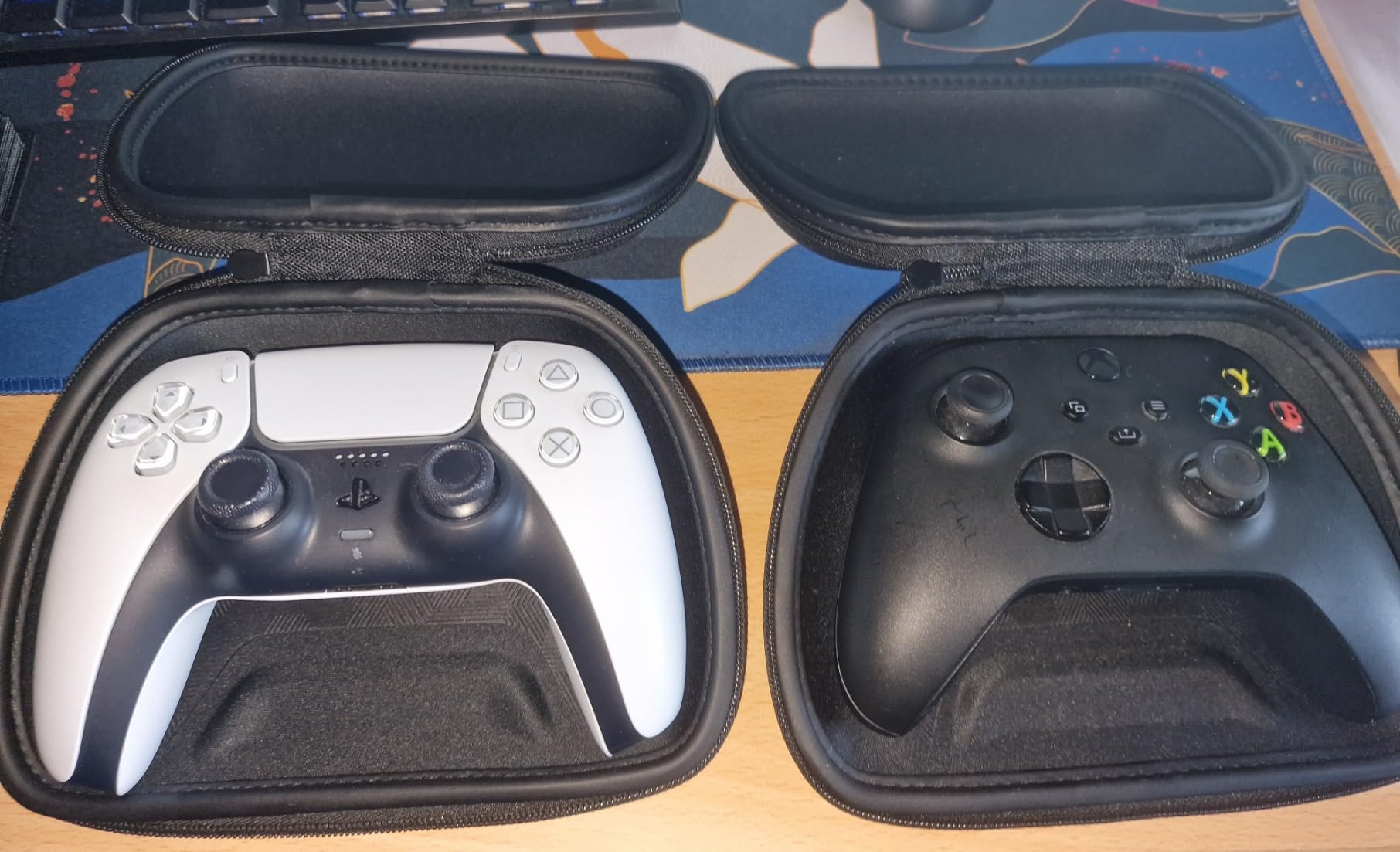 Decent case, but zipper feels cheap