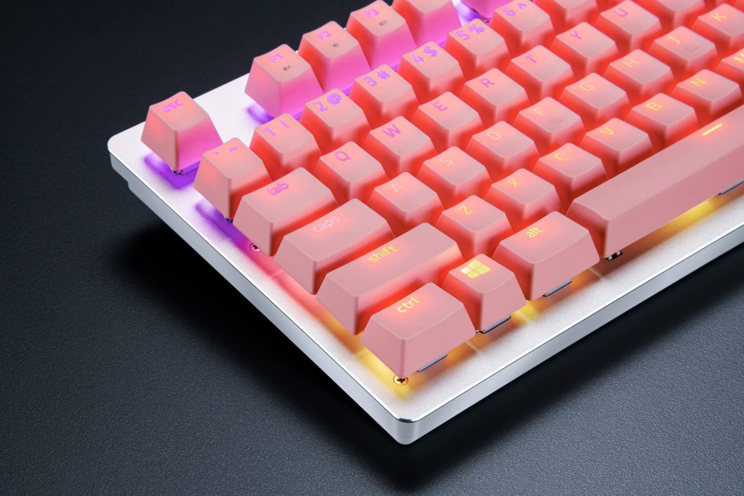 razer-pbt-keycap-coiled-cable-upgrade-set-quartz-pink-doubleshot-pbt-120-keycaps image 2