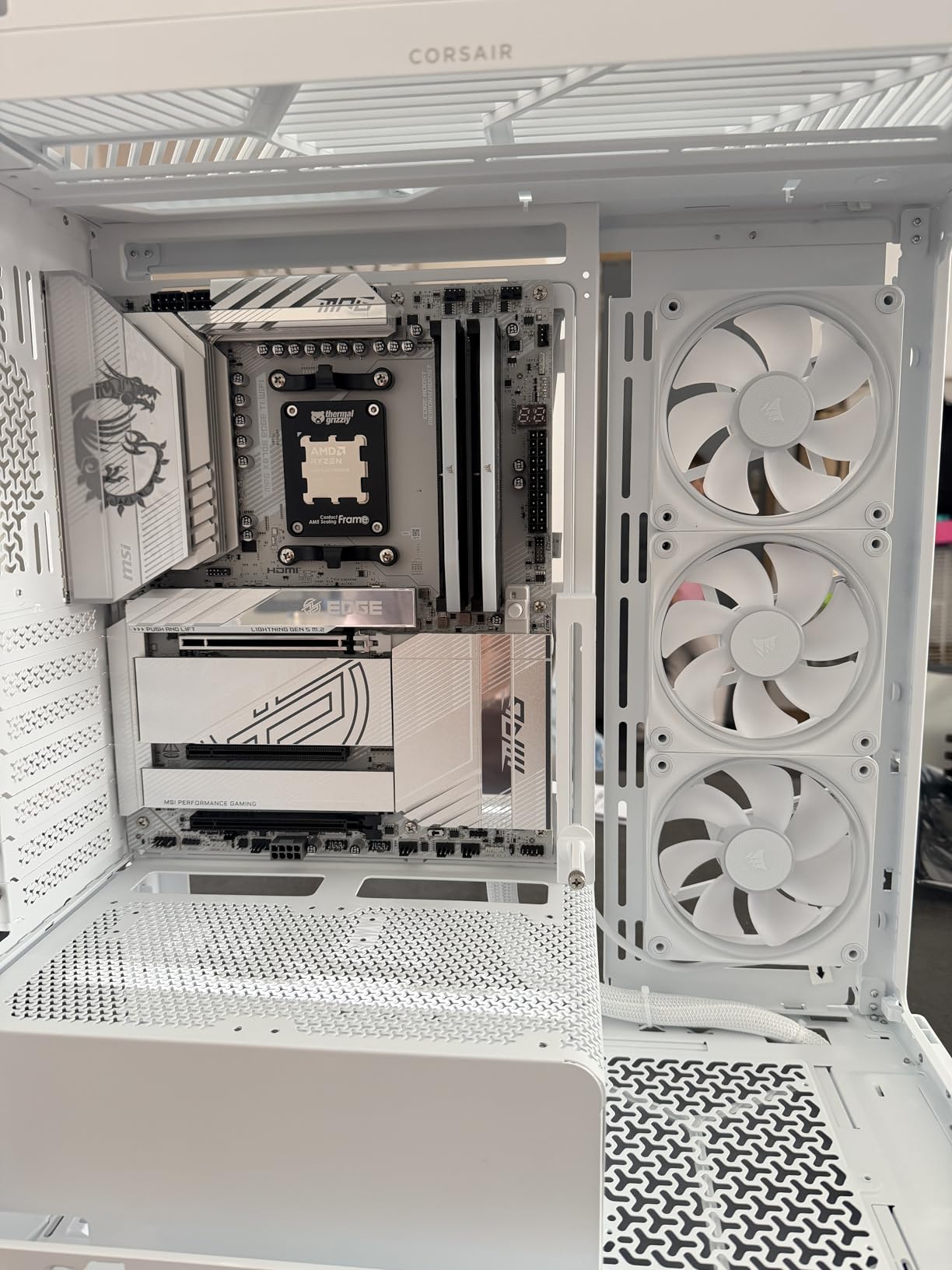 Good case, but fan controller is finicky