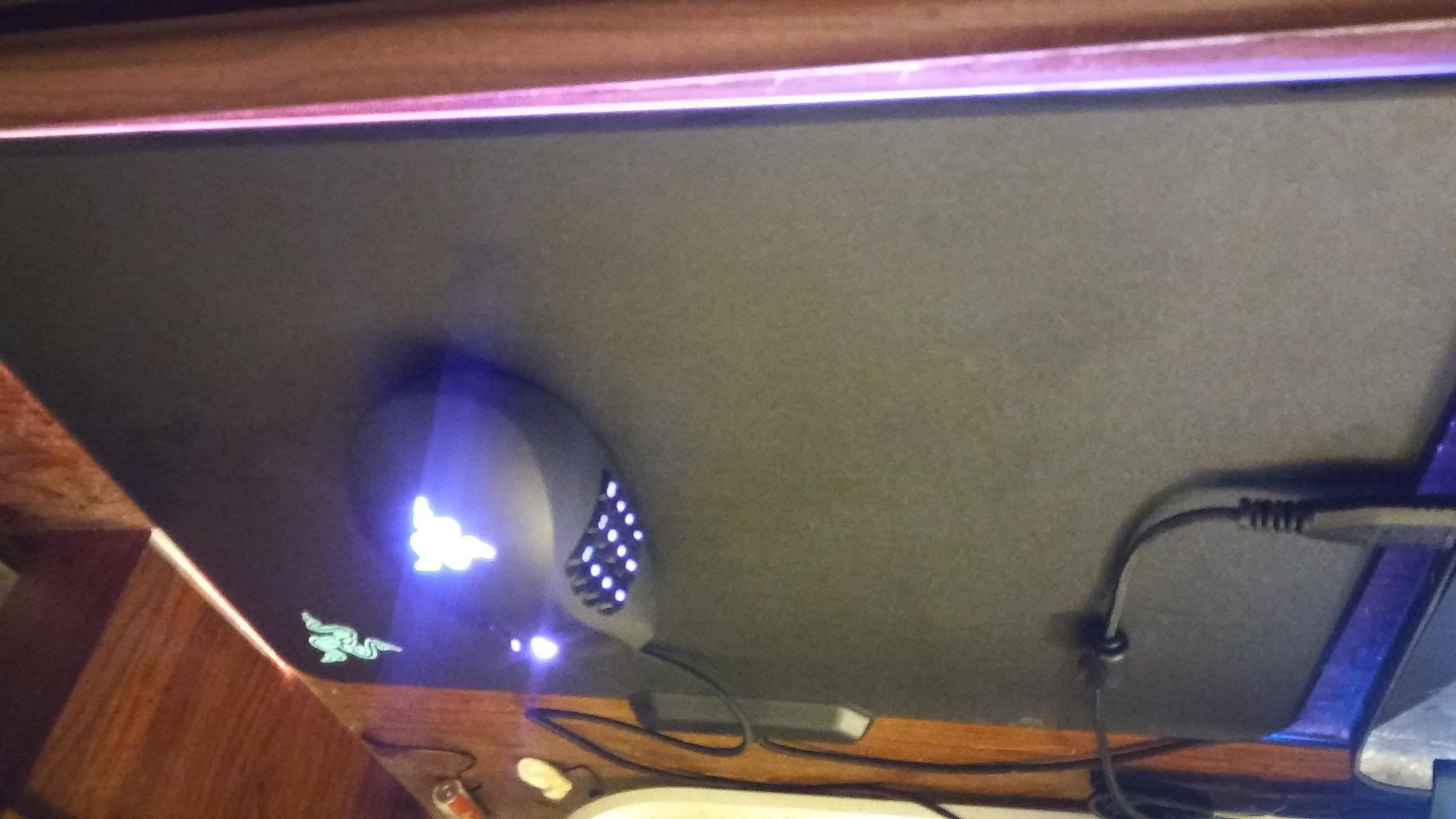 Nice pad, but the cable is annoying