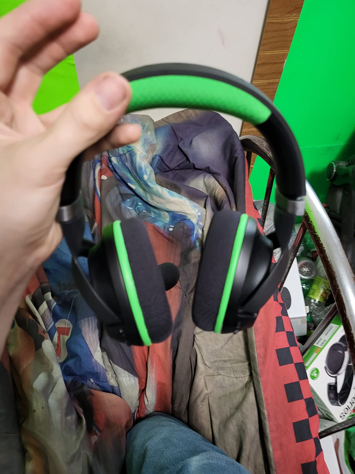 Great sound, meh fit