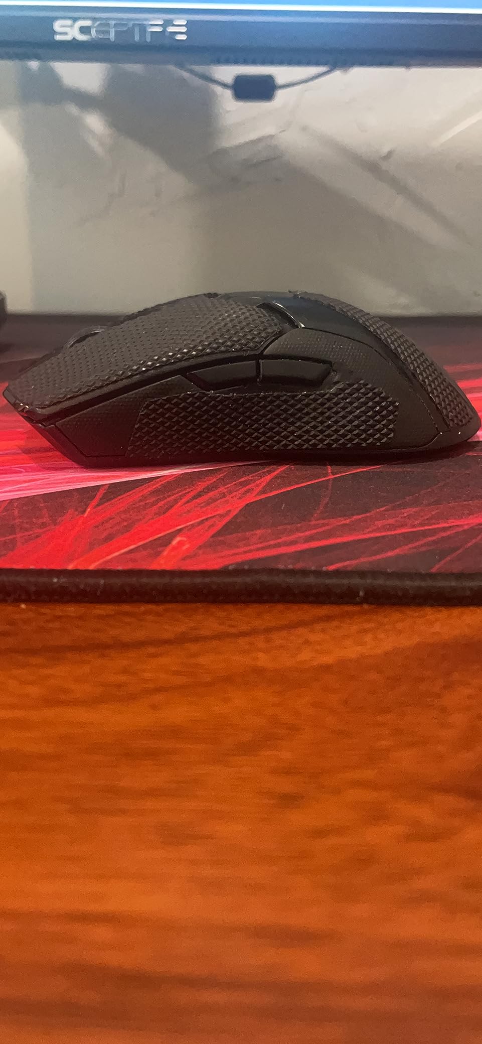 Good grip, but a bit pricey