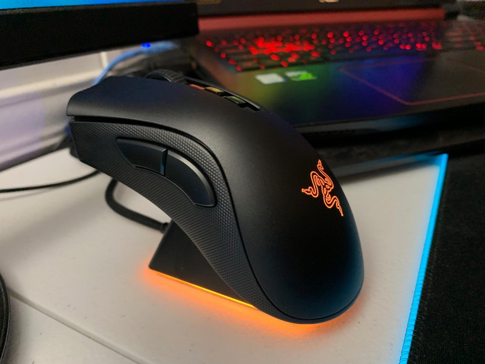 Works well, but the cable is short