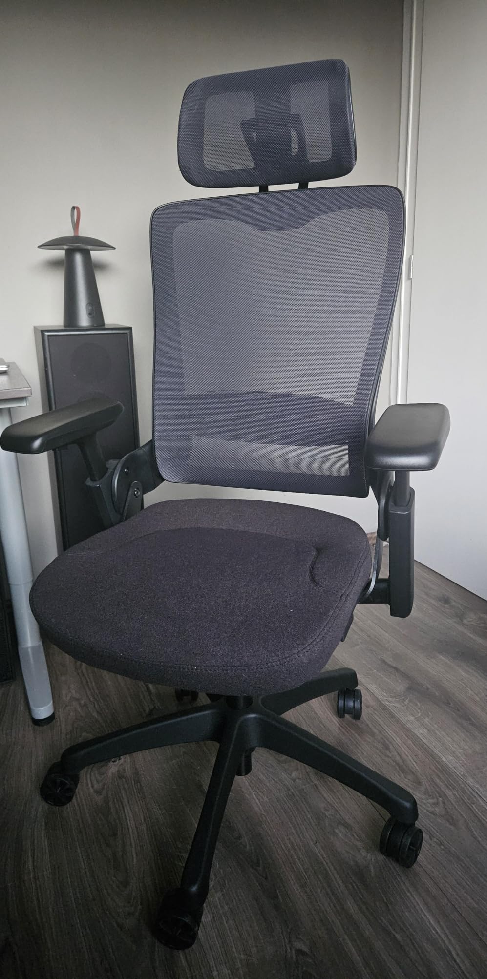 Great chair, minor nitpicks