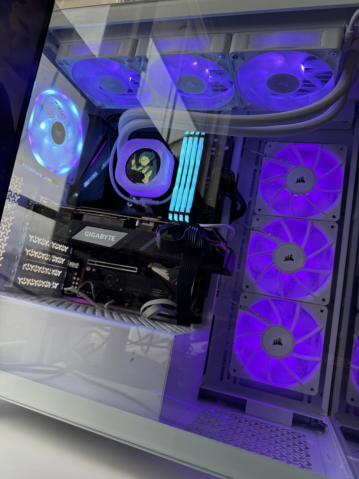 Good case, but fans could be better