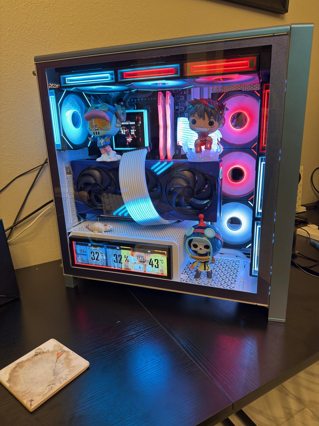 Glass panel is too reflective