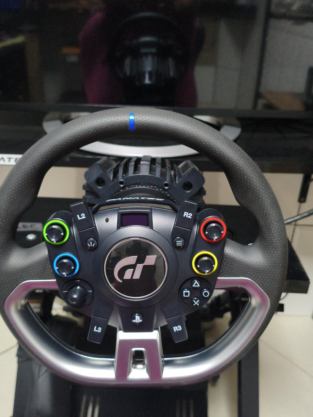 Great wheel, but fan noise is loud