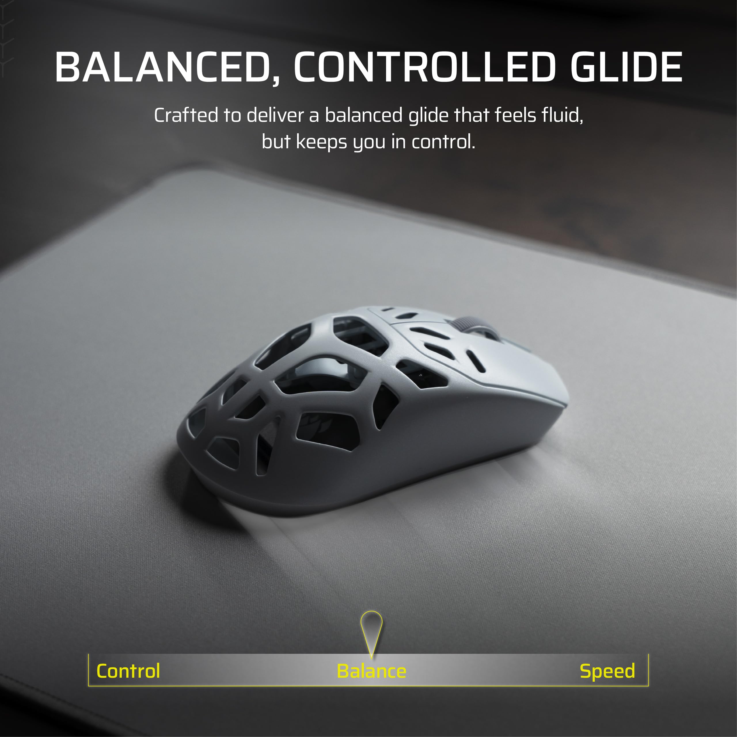 corsair-mm-anti-fray-cloth-gaming-mouse-pad-medium-320-x-300mm image 7