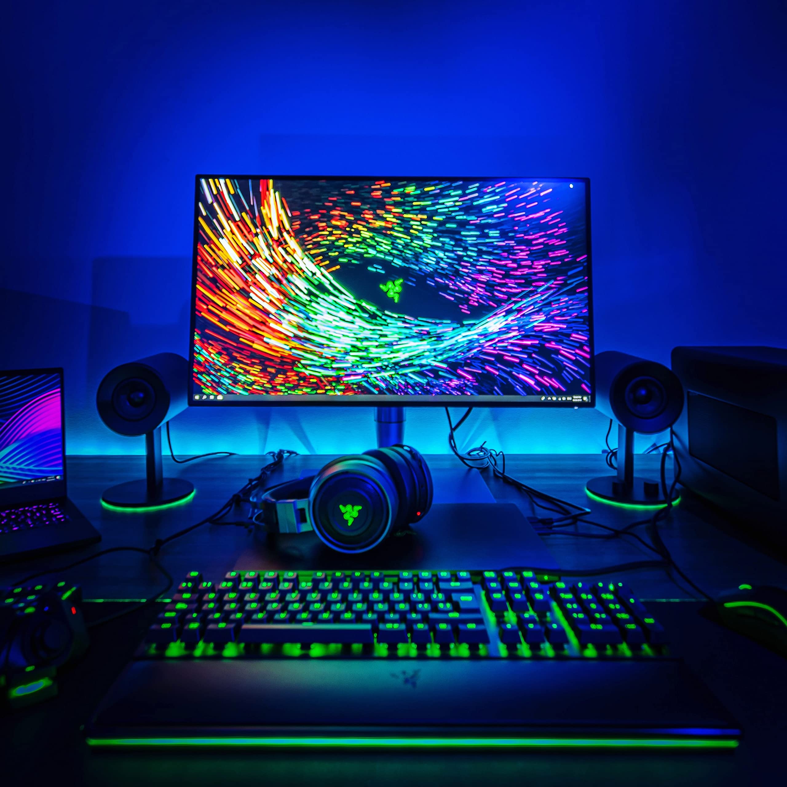 razer-nommo-chroma-2-0-pc-gaming-speakers-custom-woven-3-glass-fiber-drivers-rea image 8