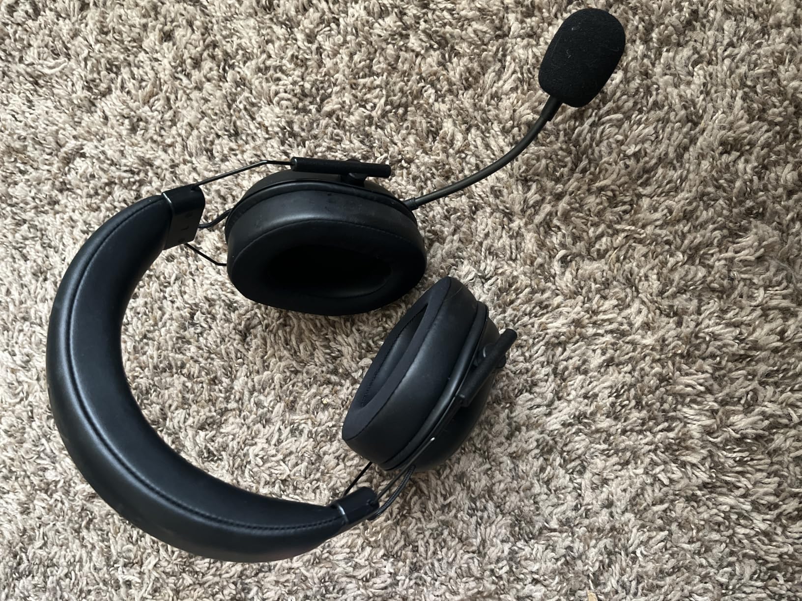 Super comfortable and great sound