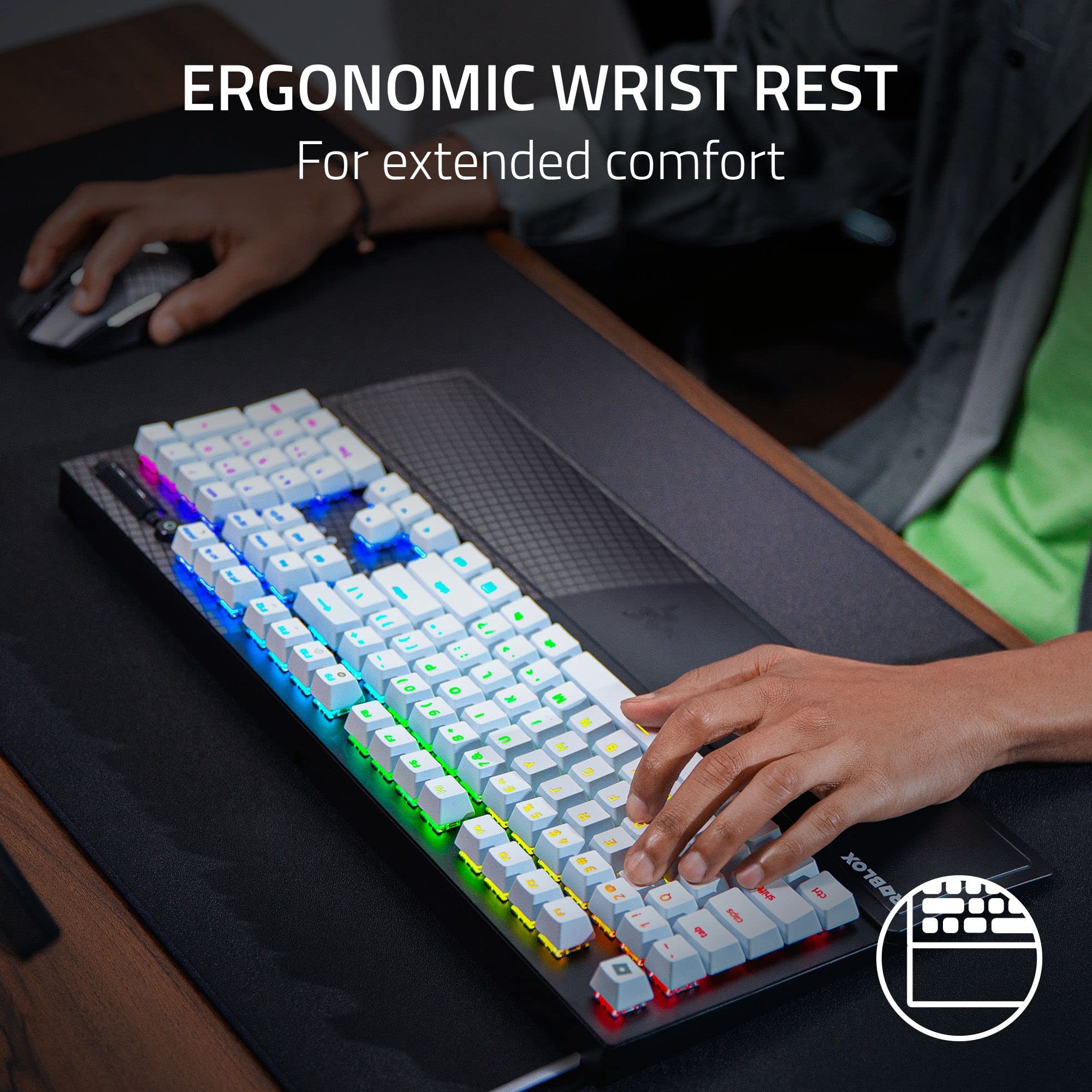 razer-blackwidow-v3-mechanical-gaming-keyboard-roblox-edition image 6