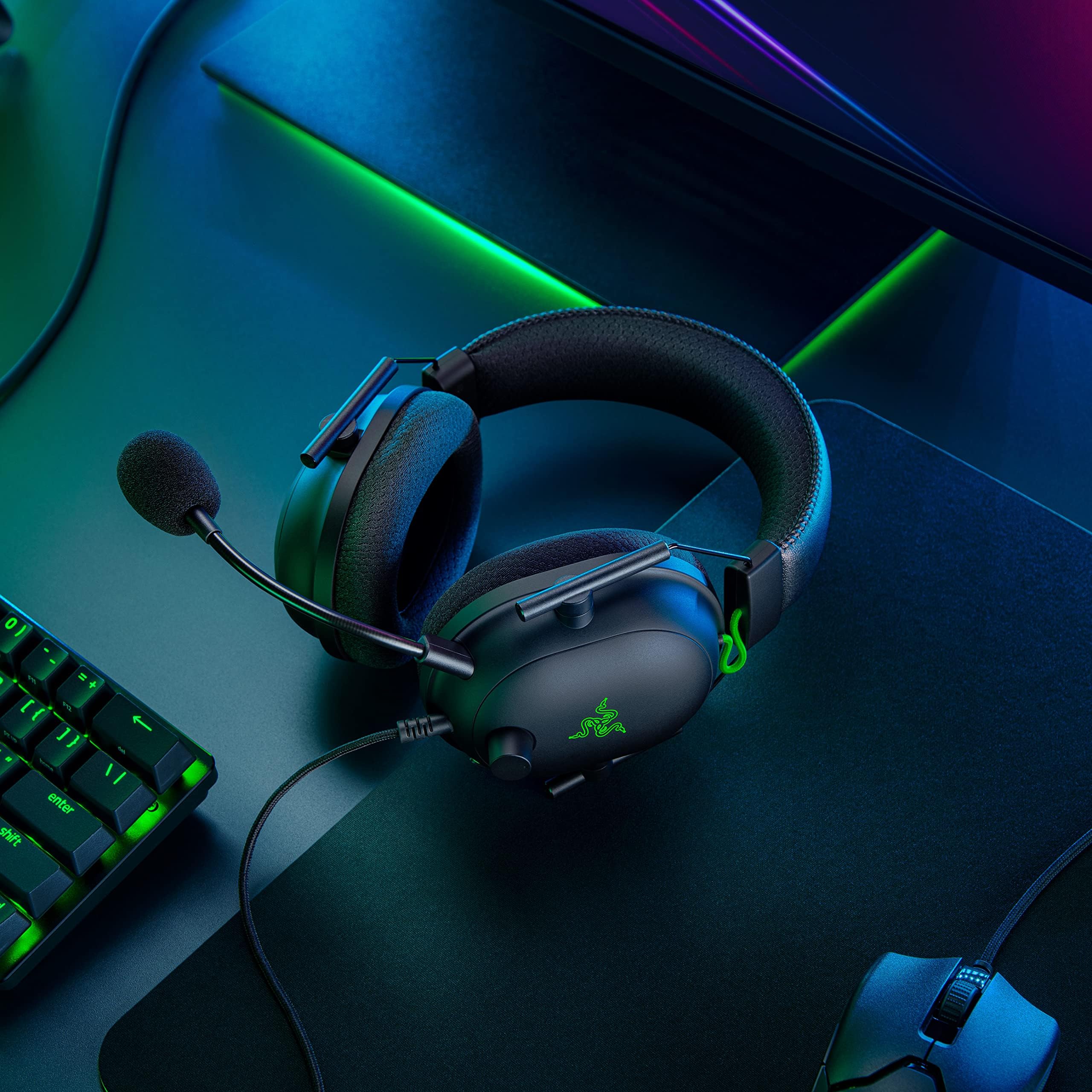 razer-blackshark-v2-gaming-headset-thx-7-1-surround-sound-50mm-drivers-detachabl image 8